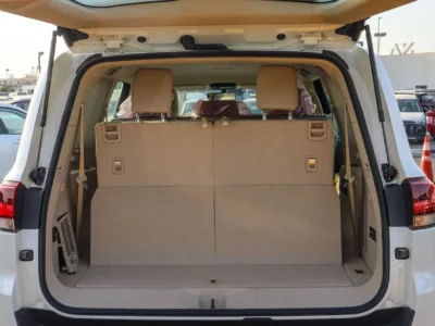 2026 Toyota Land Cruiser GXR 3.5 Litres 6 Cylinders Hybrid Engine White Beige SUV GCC