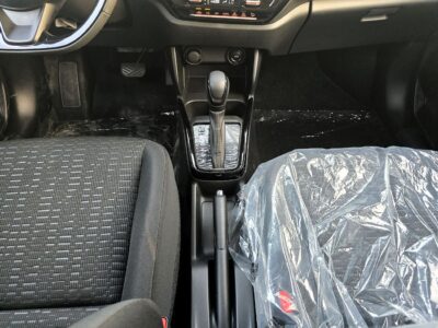 2026 Suzuki Swift GLX 1.2L 4 Cylinder Two Tone White Color with Black Roof Hatchback