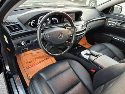 2012 Mercedes-Benz S-Class S 550 8 Cylinders Petrol Engine Black Sedan Japanese Specs