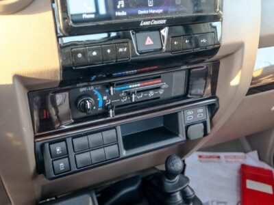2025 Toyota Land Cruiser Pick Up Std 4.0L V6 Single Cab Utility Beige Pickup Truck GCC Specs