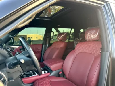 2019 Nissan Patrol LE Platinum 5.6 L V8 Full Convert To 2020 Black Red SUV GCC Specs