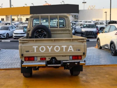 2025 Toyota Land Cruiser 70 Series Std 4.0L V6 Single Cab Utility Beige Pickup Truck GCC Specs
