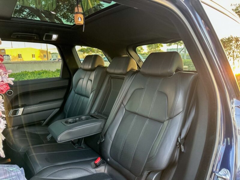 2017 Land Rover Range Rover HSE Sport 3.0 Litres V6 Petrol Engine Black SUV
