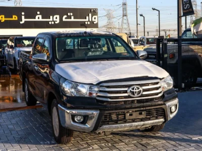 2026 Toyota Hilux DC MT 2.7 L 4-cylinder Petrol Dual VVT-i Engine Black Pickup Truck GCC