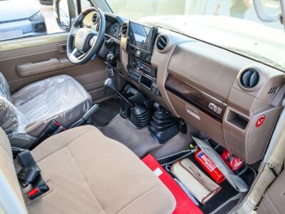 2025 Toyota Land Cruiser 70 Series Std 4.0L V6 Single Cab Utility Beige Pickup Truck GCC Specs