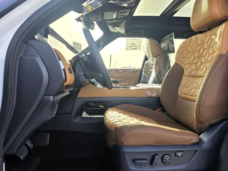 2026 Nissan Patrol LE Platinum City 3.5L Twin Turbo 6 Cylinders Petrol Engine White Tan SUV