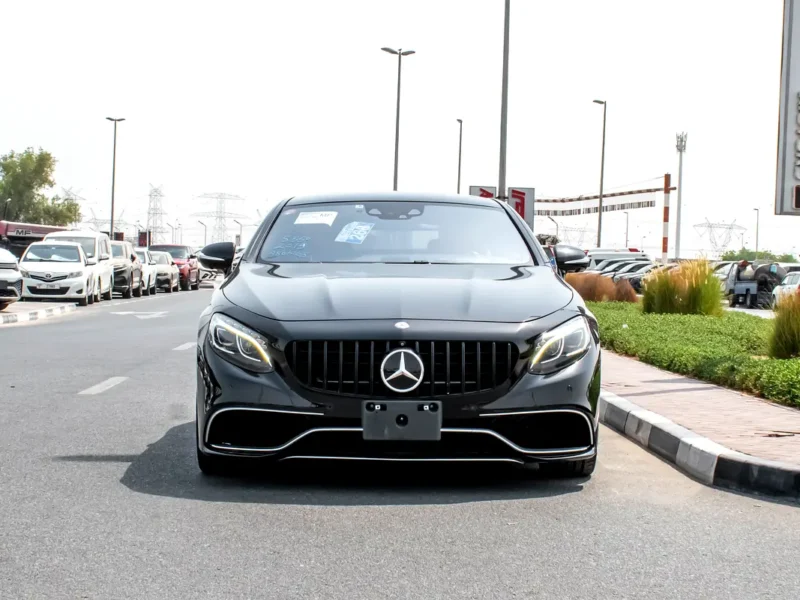 2015 Mercedes-Benz S-Class S 550 4MATIC 8 Cylinders Petrol Engine Black Red Coupe Automatic