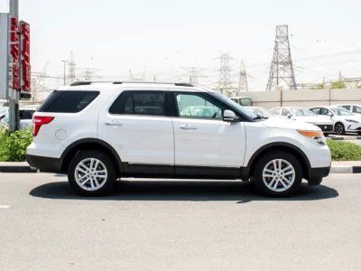 2015 Ford Explorer Limited 6 Cylinders Petrol Engine White Black SUV Japanese Specs SUPER CLEAN