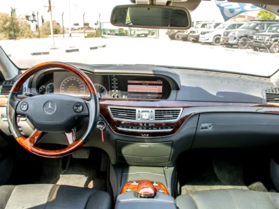 2007 Mercedes-Benz S-Class S 600 12 Cylinders Petrol Engine White Black Sedan Japanese Specs
