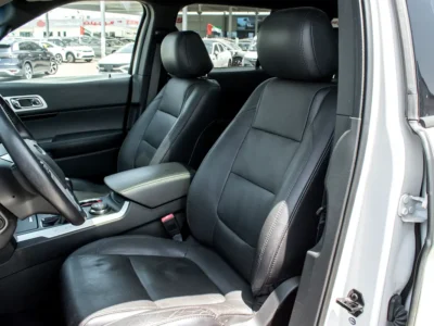 2015 Ford Explorer Limited 6 Cylinders Petrol Engine White Black SUV Japanese Specs SUPER CLEAN