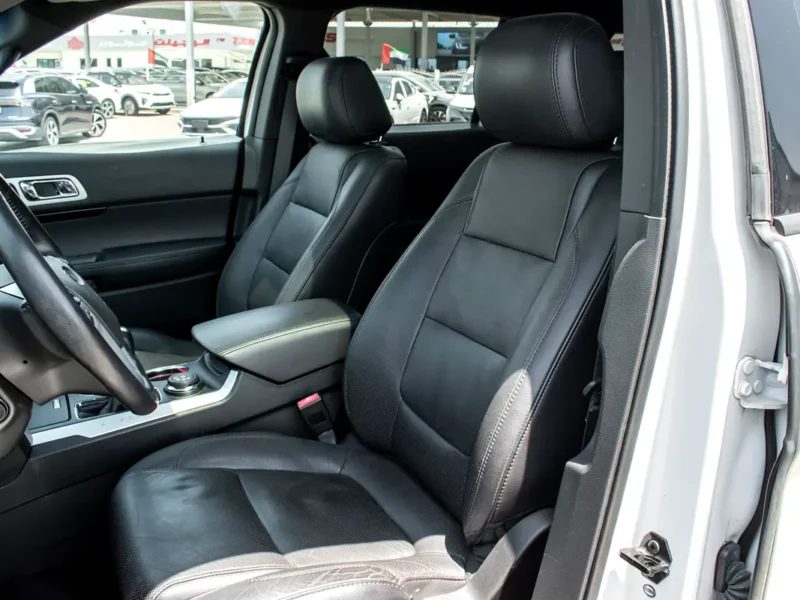 2015 Ford Explorer Limited 6 Cylinders Petrol Engine White Black SUV Japanese Specs SUPER CLEAN