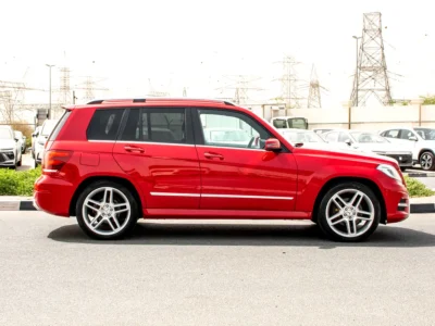 2013 Mercedes-Benz GLK-Class GLK 350 4matic 6 Cylinders Petrol Engine Red Black SUV Automatic