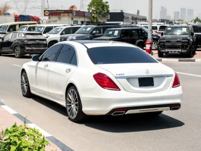 2015 Mercedes-Benz S-Class S 550 8 Cylinders Petrol Engine White Black Sedan PREMIUM EDITION