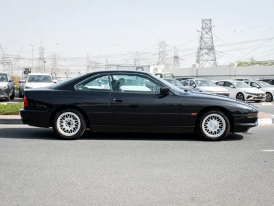 1992 BMW 8-Series 850i 12 Cylinders Petrol Engine Blue White Coupe Japanese Specs Very Clean
