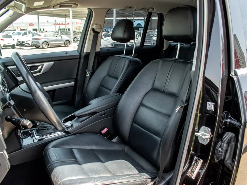 2011 Mercedes-Benz GLK-Class GLK 300 4matic 6 Cylinders Petrol Engine Black SUV Automatic
