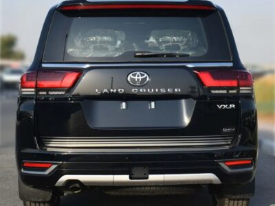 2025 Toyota Land Cruiser VXR 3.5 Litres 6 Cylinders Hybrid Engine Black Red SUV Automatic