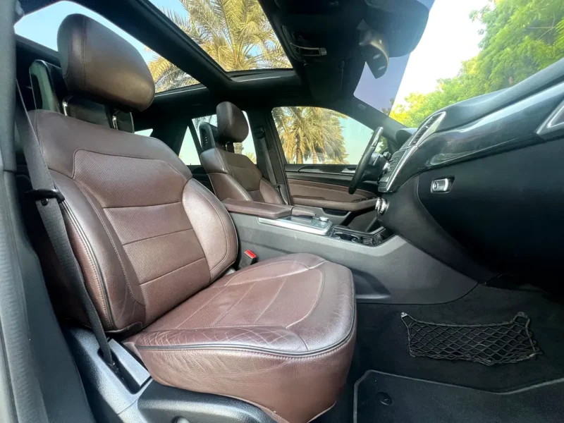 2013 Mercedes-Benz M-Class ML 500 8 Cylinders Petrol Engine Brown SUV GCC Specs