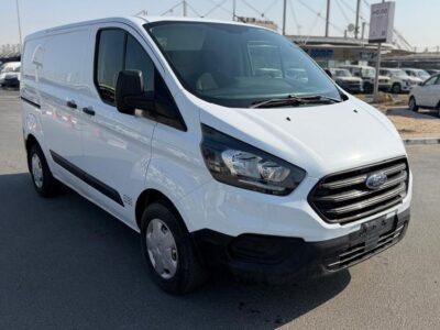 2021 Ford Transit Van Manual 2.4 Litres 4 Cylinders Diesel Engine White Grey Beige GCC Specs