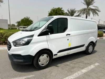 2021 Ford Transit Van 2.4 Litres 4 Cylinders Diesel Engine White Black Van GCC Specs