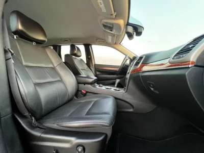 2012 Jeep Grand Cherokee Limited 6 Cylinders Petrol Engine Red Black SUV GCC Specs