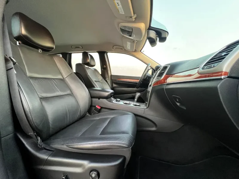 2012 Jeep Grand Cherokee Limited 6 Cylinders Petrol Engine Red Black SUV GCC Specs