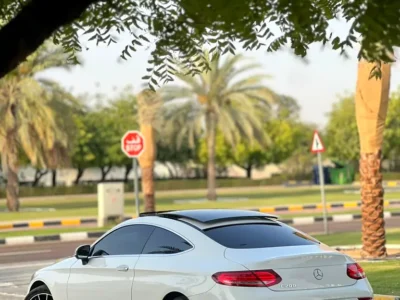 2018 Mercedes-Benz C-Class C200 Coupe 4 Cylinders Petrol Engine White Beige Coupe GCC