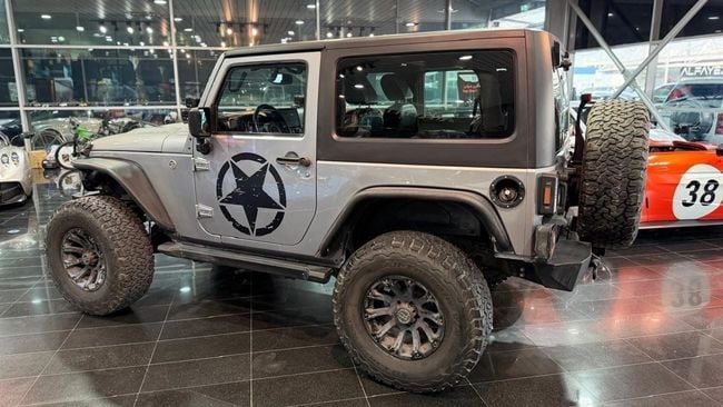 2017 Jeep Wrangler Sport 3.6L 6 Cylinders Petrol Engine AT Grey Black SUV GCC Specs