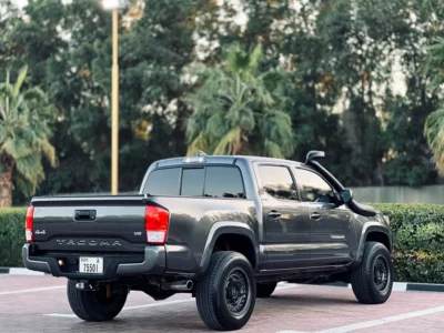 2017 Toyota Tacoma SR5 6 Cylinders Petrol Engine Grey Pickup Truck American Specs
