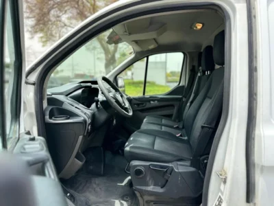2021 Ford Transit Van 2.4 Litres 4 Cylinders Diesel Engine White Black Van GCC Specs