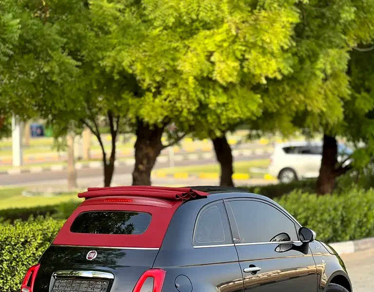 2022 Fiat 500 4 Cylinders Petrol Engine Black Beige Hatchback GCC Specs Fun and Stylish City Car