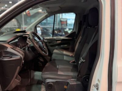 2022 Ford Transit Van Manual 2.0 Litres 4 Cylinders Diesel Engine White Grey GCC Specs
