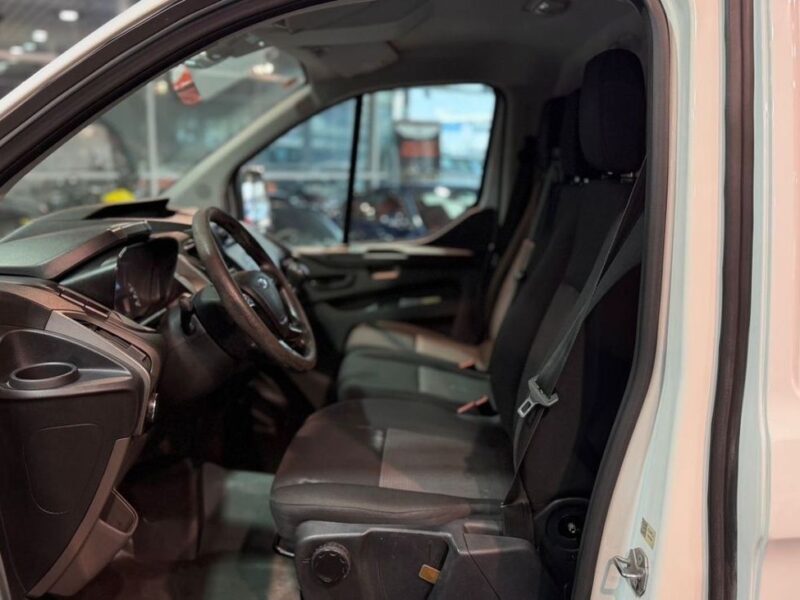 2022 Ford Transit Van Manual 2.0 Litres 4 Cylinders Diesel Engine White Grey GCC Specs