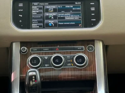 2015 Land Rover Range Rover Sport HSE 6 Cylinders Petrol Engine Black Beige SUV GCC Specs
