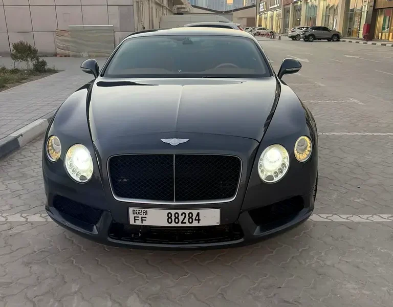 2014 Bentley Continental GT 8 Cylinders Petrol Engine Grey Tan Coupe GCC Specs