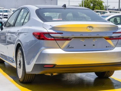 2026 Toyota Camry 4 Cylinder Petrol Engine Silver Tan Sedan GCC Specs Automatic