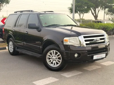 2013 Ford Expedition XLT 8 Cylinders Petrol Engine Black Beige SUV GCC Specs Automatic