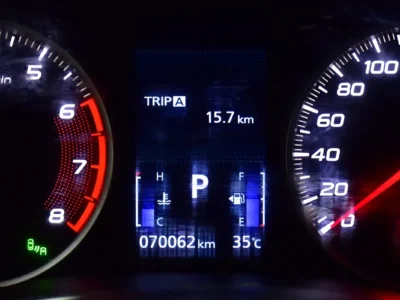 2019 Mitsubishi Eclipse Cross GLX 4 Cylinders Petrol Engine White Black Crossover GCC Specs