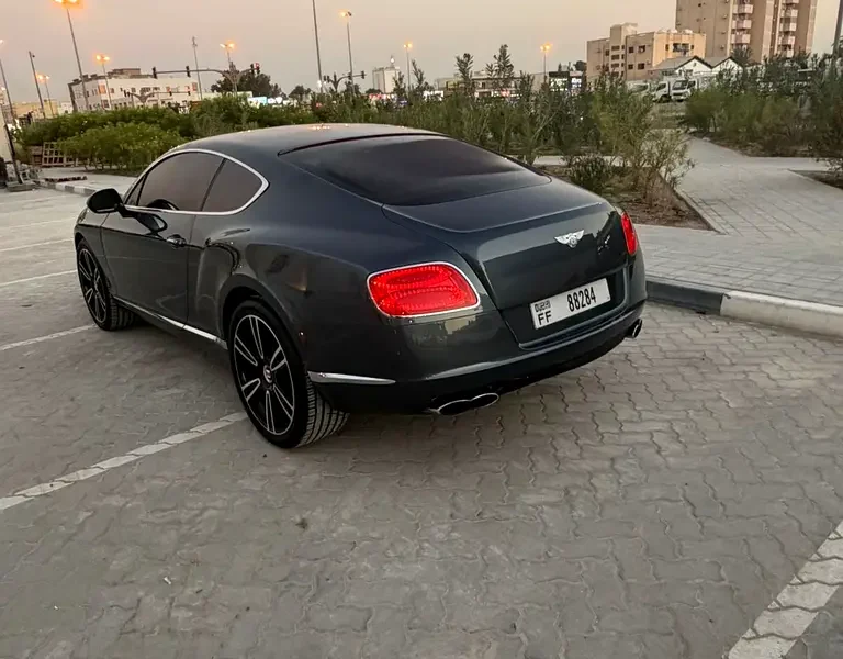 2014 Bentley Continental GT 8 Cylinders Petrol Engine Grey Tan Coupe GCC Specs