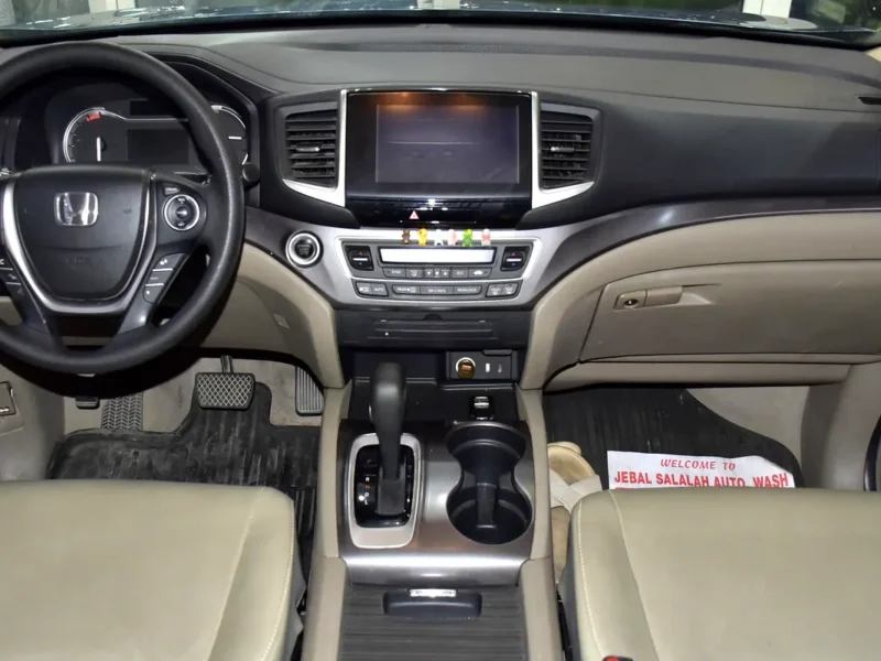 2016 Honda Pilot EX 6 Cylinders Petrol Engine Blue Beige SUV GCC Specs Automatic