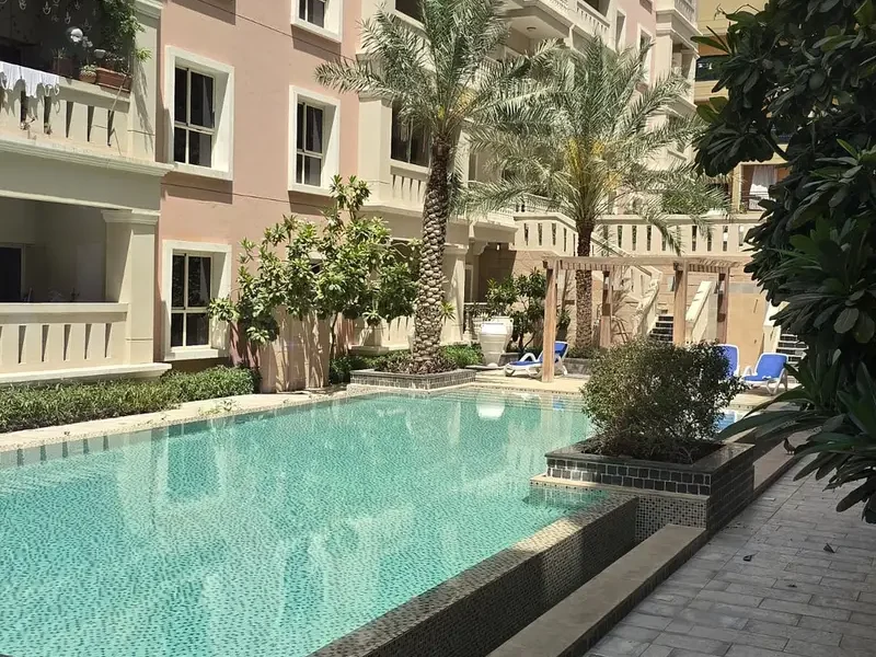 Spacious 2 Bed + Maid | Family Building | 1641 sq. ft. | Balcony | Car Park | Selling @ 1.175M (net)