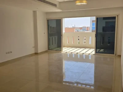 Spacious 2 Bed + Maid | Family Building | 1641 sq. ft. | Balcony | Car Park | Selling @ 1.175M (net)