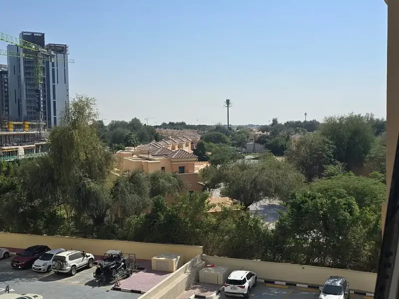 CHILLER FREE 1 Bed | Fully Upgraded | 2 Baths | Car Park | Rent @ 65k (net)