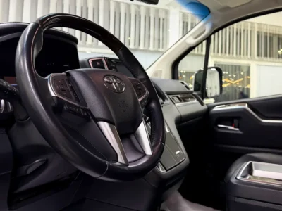 2022 Toyota Granvia Premium 6 Cylinders Petrol Engine Black Van GCC Specs Perfect Condition
