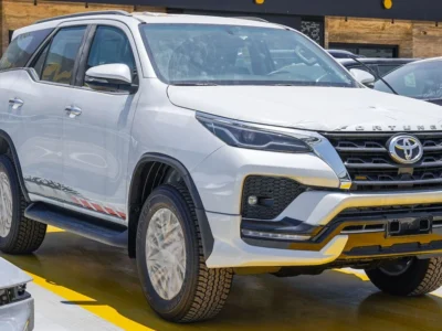 2026 Toyota Fortuner 4.0 Liters V6 Petrol Engine White Black SUV Automatic GCC Specs