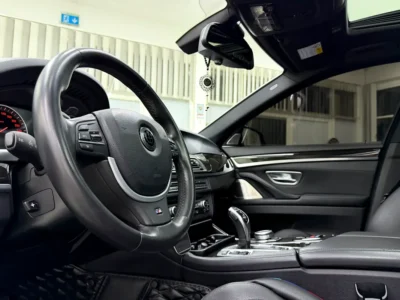 2012 BMW 5-Series 550i Exclusive 8 Cylinders Petrol Engine Silver Black Sed M Kit Perfect Condition