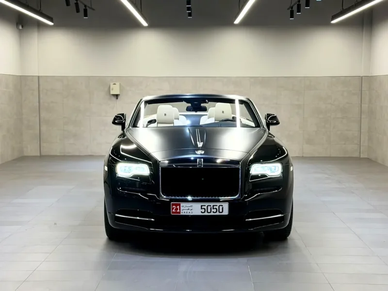 2017 Rolls-Royce Dawn Standard 12 Cylinders Petrol Engine Black White Convertible Korean Specs
