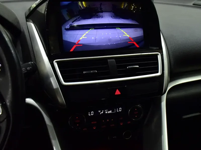 2019 Mitsubishi Eclipse Cross GLX 4 Cylinders Petrol Engine White Black Crossover GCC Specs