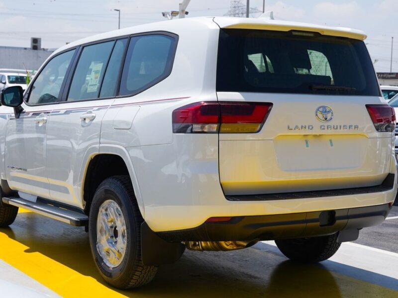 2026 Toyota Land Cruiser 6 Cylinders Petrol Engine White Black SUV GCC Specs Automatic
