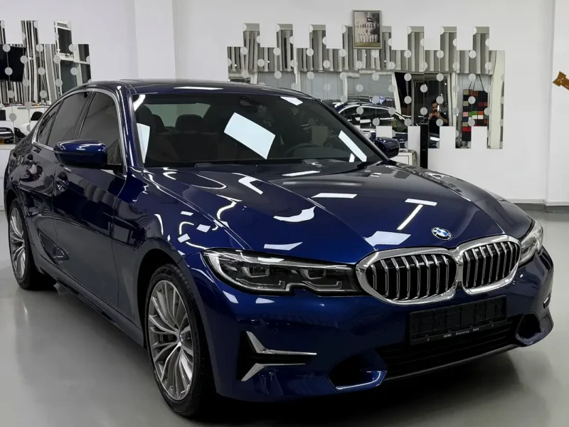 2020 BMW 3-Series 330i 4 Cylinders Petrol Engine Blue Brown Sedan GCC Specs Perfect Condition