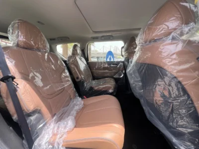2025 Infiniti QX80 Sensory Captain Chairs 7 5.6L 6 Cylinders Petrol Engine Grey Tan SUV GCC